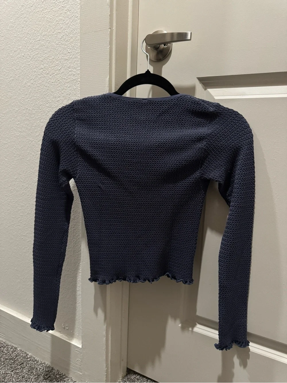 Free People Women's Navy Long-Sleeve Ribbed Crop Top